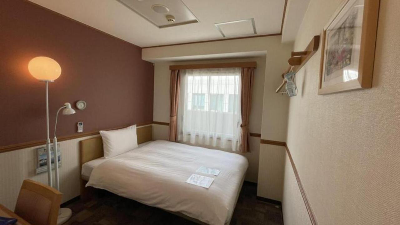 Toyoko Inn Kobe Sannomiya No.2 Экстерьер фото